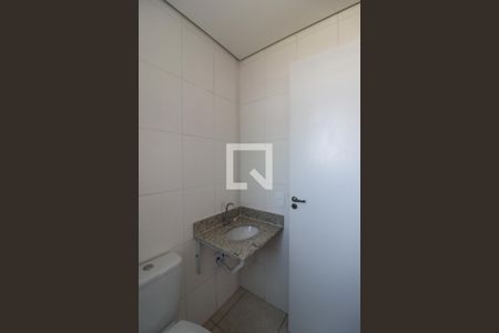 Apartamento à venda com 47m², 2 quartos e 1 vaga Apartamento à venda com 47m², 2 quartos e 1 vagaBanheiro