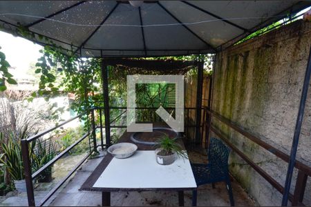 Casa à venda com 400m², 5 quartos e 1 vagaÁrea de serviço 