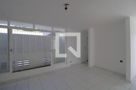 Sala 2 de casa para alugar com 4 quartos, 340m² em Planalto Paulista, São Paulo