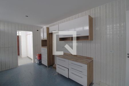 Casa para alugar com 340m², 4 quartos e 7 vagasCozinha