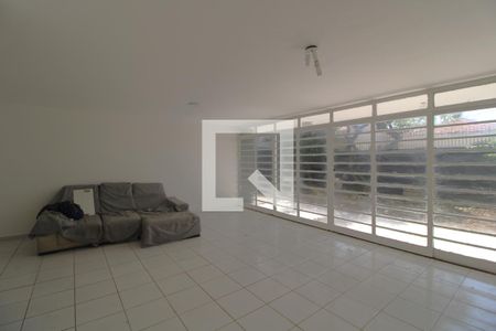 Casa para alugar com 340m², 4 quartos e 7 vagasSala 1