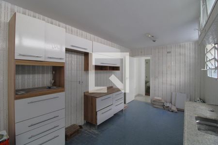 Casa para alugar com 340m², 4 quartos e 7 vagasCozinha