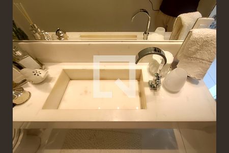 Apartamento à venda com 192m², 2 quartos e 3 vagasLavabo