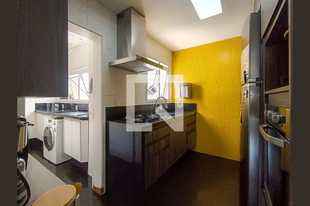 Apartamento à venda com 192m², 2 quartos e 3 vagasCozinha