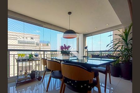 Apartamento à venda com 192m², 2 quartos e 3 vagasVaranda Sala 