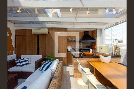 Apartamento à venda com 192m², 2 quartos e 3 vagasCobertura - Churrasqueira