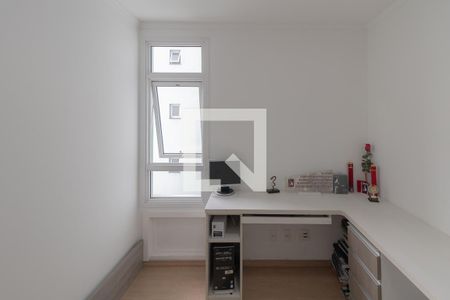 Apartamento à venda com 155m², 4 quartos e 2 vagasQuarto 2