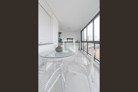 Apartamento à venda com 155m², 4 quartos e 2 vagasVaranda da sala