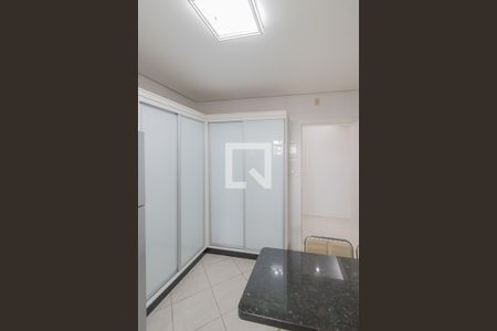 Apartamento à venda com 155m², 4 quartos e 2 vagasCozinha