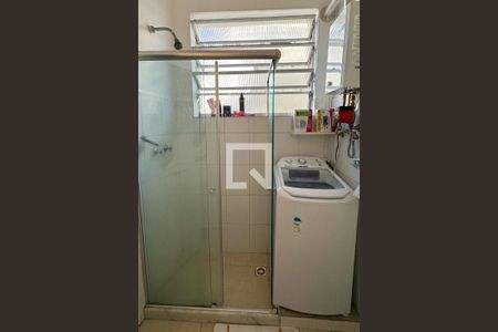 Banheiro de apartamento para alugar com 1 quarto, 50m² em Copacabana, Rio de Janeiro