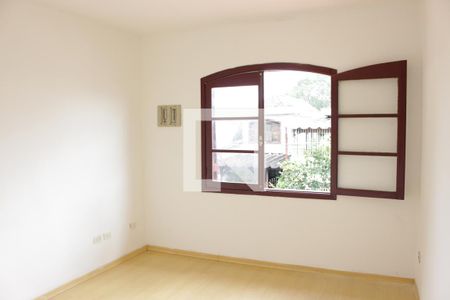 Suíte de casa para alugar com 2 quartos, 150m² em Vila Tiradentes, São Paulo