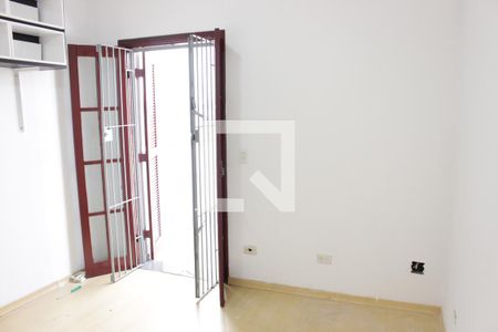 Quarto 2 de casa para alugar com 2 quartos, 150m² em Vila Tiradentes, São Paulo