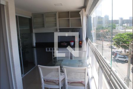 Varanda gourmet de apartamento para alugar com 1 quarto, 44m² em Armação, Salvador