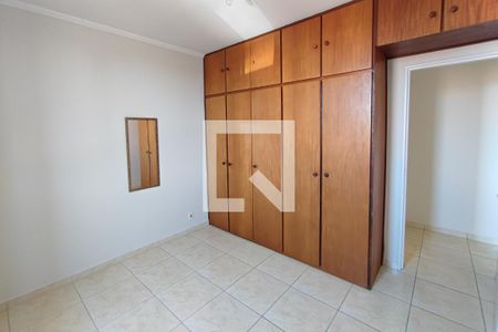 Quarto 2 de apartamento para alugar com 2 quartos, 60m² em Jardim Paulicéia, Campinas