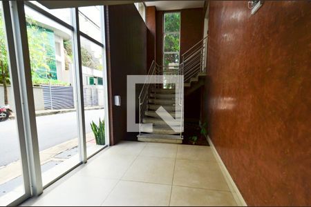 Apartamento à venda com 90m², 3 quartos e 2 vagas Apartamento à venda com 90m², 3 quartos e 2 vagasPortaria