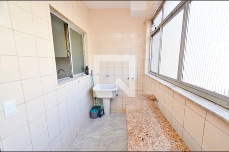 Apartamento à venda com 90m², 3 quartos e 2 vagas Apartamento à venda com 90m², 3 quartos e 2 vagasArea serviço