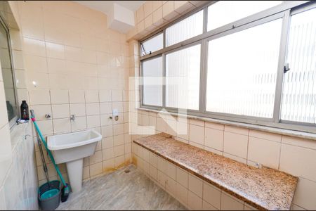 Apartamento à venda com 90m², 3 quartos e 2 vagas Apartamento à venda com 90m², 3 quartos e 2 vagasArea serviço
