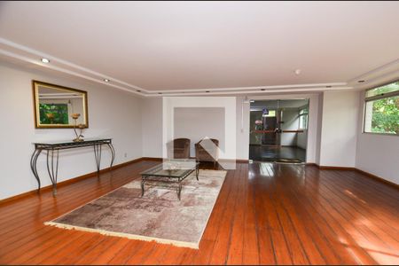 Apartamento à venda com 90m², 3 quartos e 2 vagas Apartamento à venda com 90m², 3 quartos e 2 vagasHall de entrada