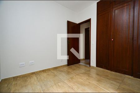 Apartamento à venda com 90m², 3 quartos e 2 vagas Apartamento à venda com 90m², 3 quartos e 2 vagasQuarto2
