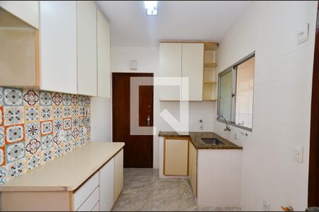 Apartamento à venda com 90m², 3 quartos e 2 vagas Apartamento à venda com 90m², 3 quartos e 2 vagasCozinha