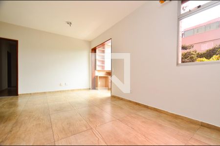 Sala 2 ambientes de apartamento à venda com 3 quartos, 90m² em Coracao de Jesus, Belo Horizonte