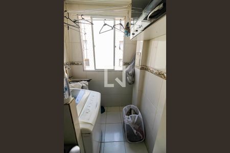 Apartamento à venda com 52m², 3 quartos e 1 vaga Apartamento à venda com 52m², 3 quartos e 1 vagaÁrea de Serviço