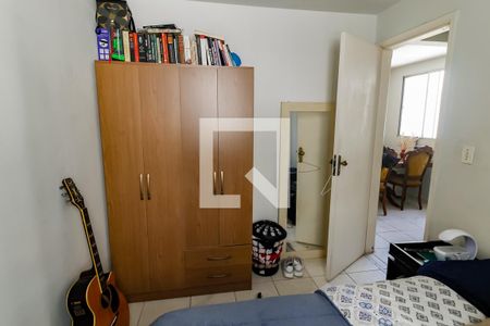Apartamento à venda com 52m², 3 quartos e 1 vaga Apartamento à venda com 52m², 3 quartos e 1 vagaQuarto 2 - Armários