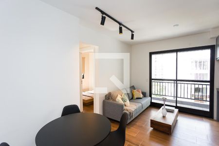 sala / cozinha de apartamento para alugar com 2 quartos, 40m² em Jardim Panorama, São Paulo