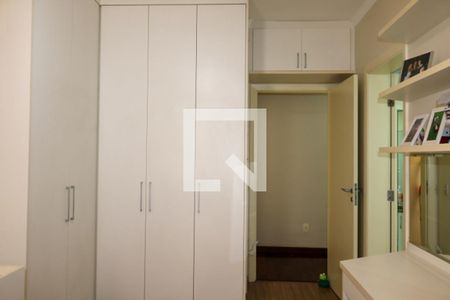 Apartamento à venda com 143m², 4 quartos e 2 vagasSuíte 2