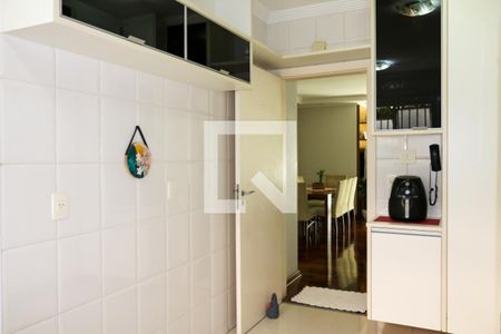 Apartamento à venda com 143m², 4 quartos e 2 vagasCozinha