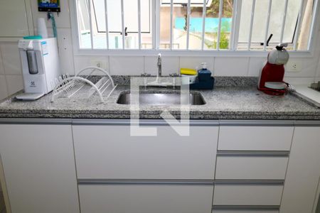 Apartamento à venda com 143m², 4 quartos e 2 vagasCozinha