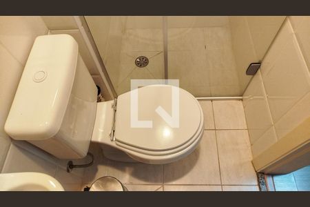 Apartamento à venda com 143m², 4 quartos e 2 vagasBanheiro da Suíte 4