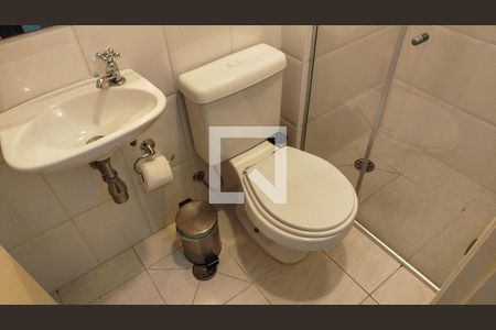 Apartamento à venda com 143m², 4 quartos e 2 vagasBanheiro da Suíte 4