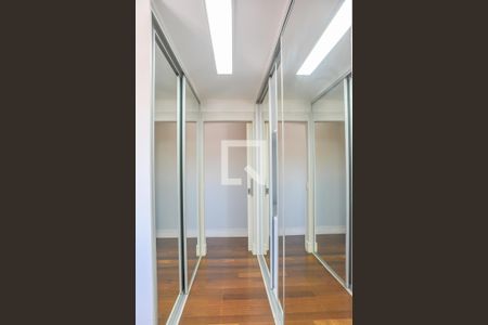 Apartamento à venda com 156m², 3 quartos e 3 vagas Apartamento à venda com 156m², 3 quartos e 3 vagasBanheiro da Suíte