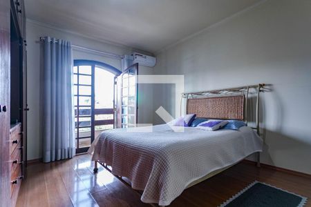 Casa para alugar com 600m², 4 quartos e 4 vagas Casa para alugar com 600m², 4 quartos e 4 vagasQuarto 2 - Suíte