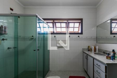Casa para alugar com 600m², 4 quartos e 4 vagas Casa para alugar com 600m², 4 quartos e 4 vagasBanheiro