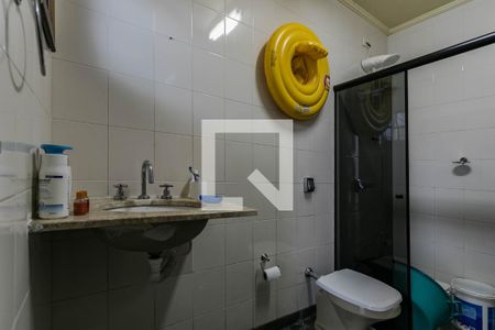 Casa para alugar com 600m², 4 quartos e 4 vagas Casa para alugar com 600m², 4 quartos e 4 vagasBanheiro - Piscina