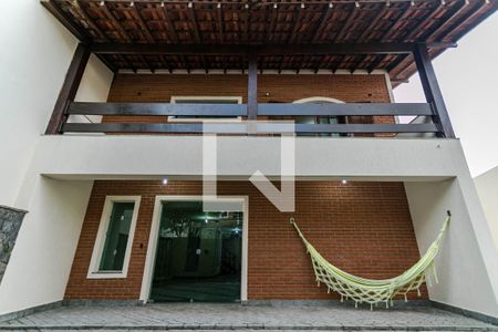 Casa para alugar com 600m², 4 quartos e 4 vagas Casa para alugar com 600m², 4 quartos e 4 vagasQuintal