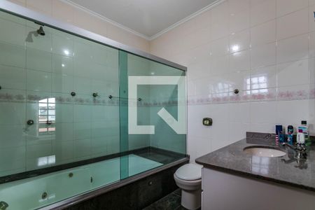 Casa para alugar com 600m², 4 quartos e 4 vagas Casa para alugar com 600m², 4 quartos e 4 vagasBanheiro - Quarto 2 - Suíte