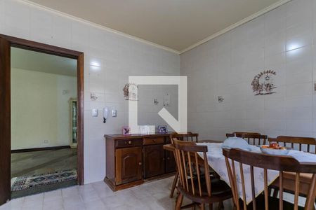 Casa para alugar com 600m², 4 quartos e 4 vagas Casa para alugar com 600m², 4 quartos e 4 vagasCopa