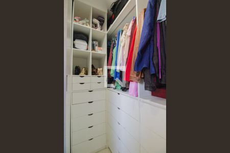 Apartamento à venda com 77m², 3 quartos e 1 vagaCloset