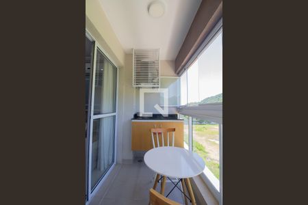 Apartamento à venda com 77m², 3 quartos e 1 vagaVaranda da Sala