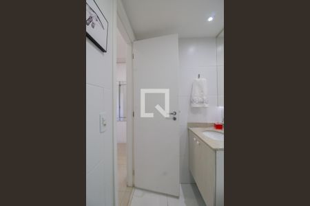 Apartamento à venda com 77m², 3 quartos e 1 vagaBanheiro 2
