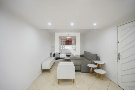 Sala de casa para alugar com 3 quartos, 200m² em Vila Morse, São Paulo