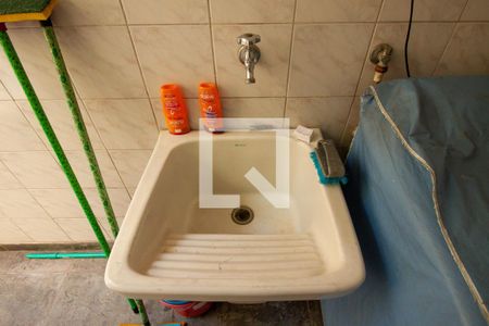 Casa à venda com 125m², 3 quartos e 2 vagas Casa à venda com 125m², 3 quartos e 2 vagasÁrea de Serviço