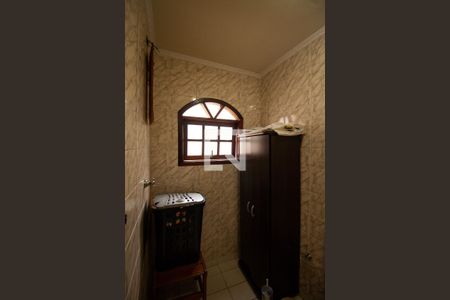 Casa à venda com 125m², 3 quartos e 2 vagas Casa à venda com 125m², 3 quartos e 2 vagasBanheiro Social