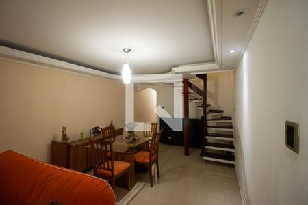 Sala de casa à venda com 3 quartos, 125m² em Jardim Dona Sinhá, São Paulo