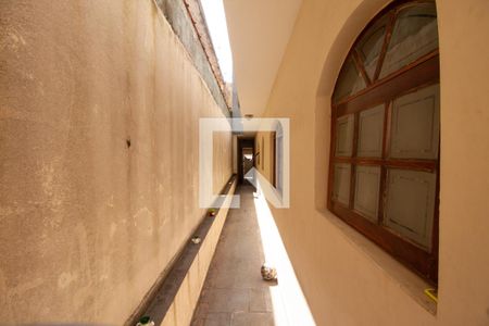 Casa à venda com 125m², 3 quartos e 2 vagas Casa à venda com 125m², 3 quartos e 2 vagasCorredor