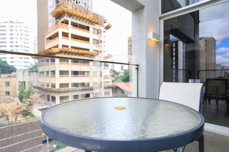 Sacada de apartamento para alugar com 2 quartos, 250m² em Lourdes, Belo Horizonte