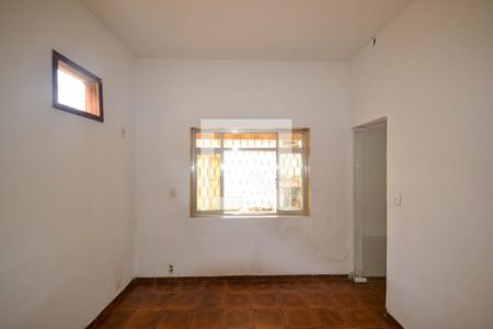 Quarto 1 de casa para alugar com 2 quartos, 120m² em Jardim América, Belford Roxo